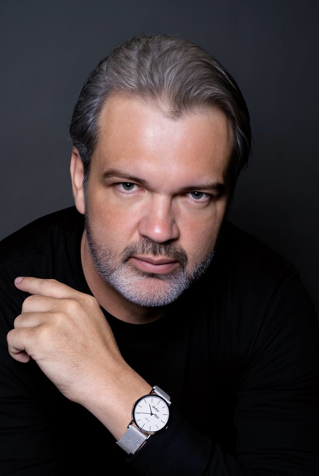 Dr. Rogério Welbert